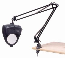 Illuminated magnifier | Type : Illuminated magnifier